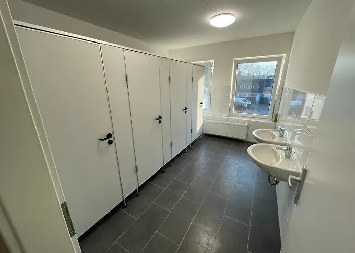 Konukevi Doppelzimmer Im Monteurhaus Gemeinschaftsbad Und -kueche