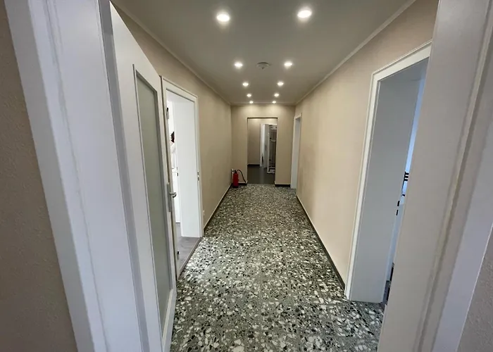 Doppelzimmer Im Monteurhaus Gemeinschaftsbad Und -kueche * Niederdorla